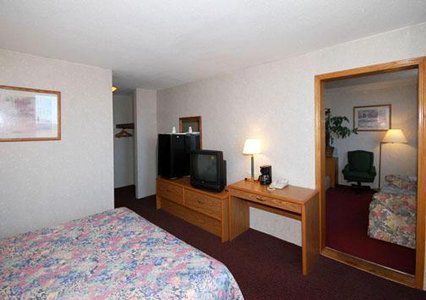 Rodeway Inn Medina Habitación foto